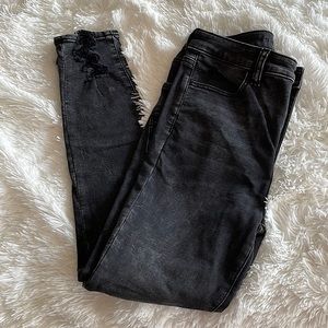 NWOT American Eagle Next Level Stretch Jean